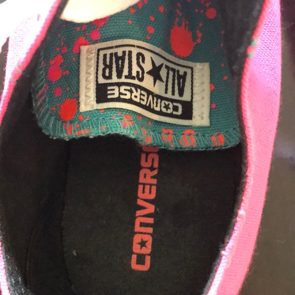 Pink and till two-tongued lowtop converse - Picture 4 of 6
